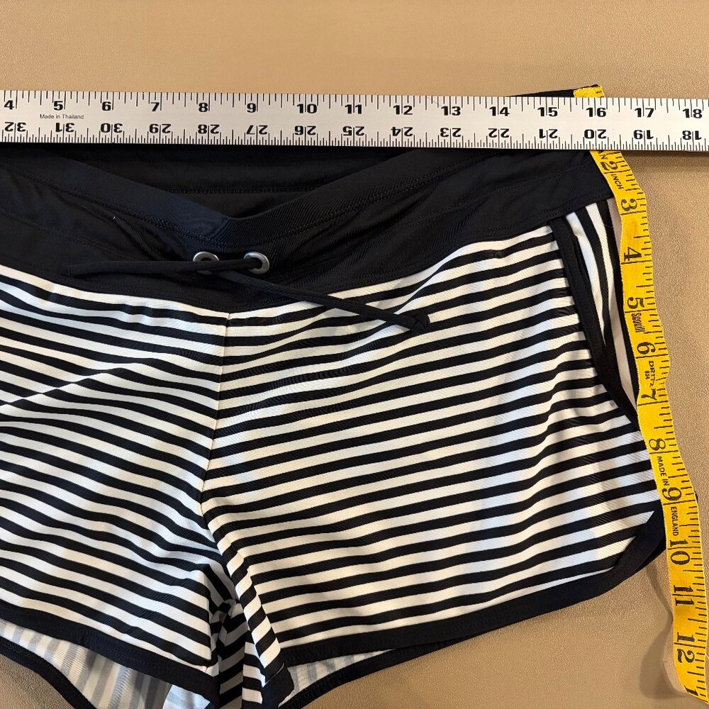 Athleta Water Short